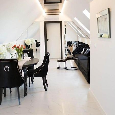 Apartamenty Scarlet ดาร์โวโว ภายนอก รูปภาพ