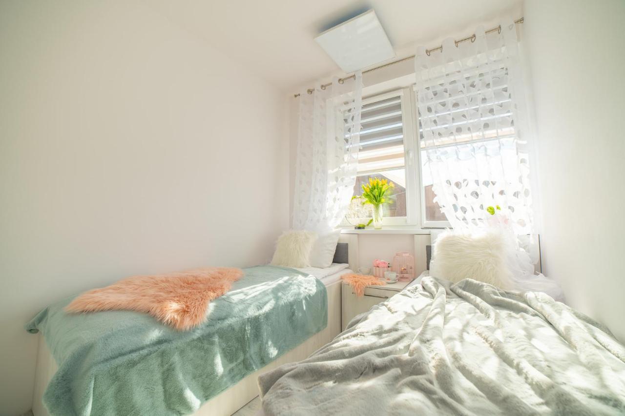 Apartamenty Scarlet ดาร์โวโว ภายนอก รูปภาพ