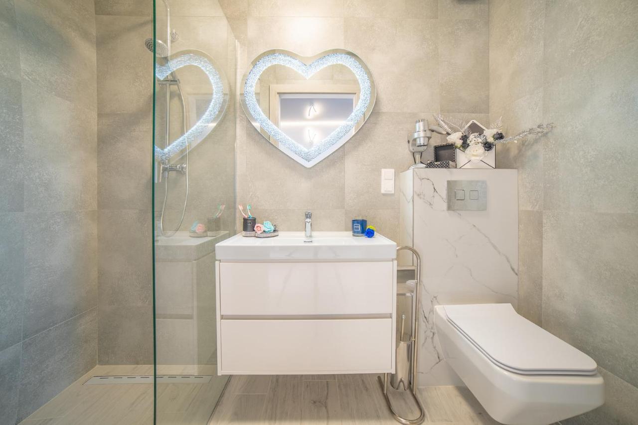 Apartamenty Scarlet ดาร์โวโว ภายนอก รูปภาพ