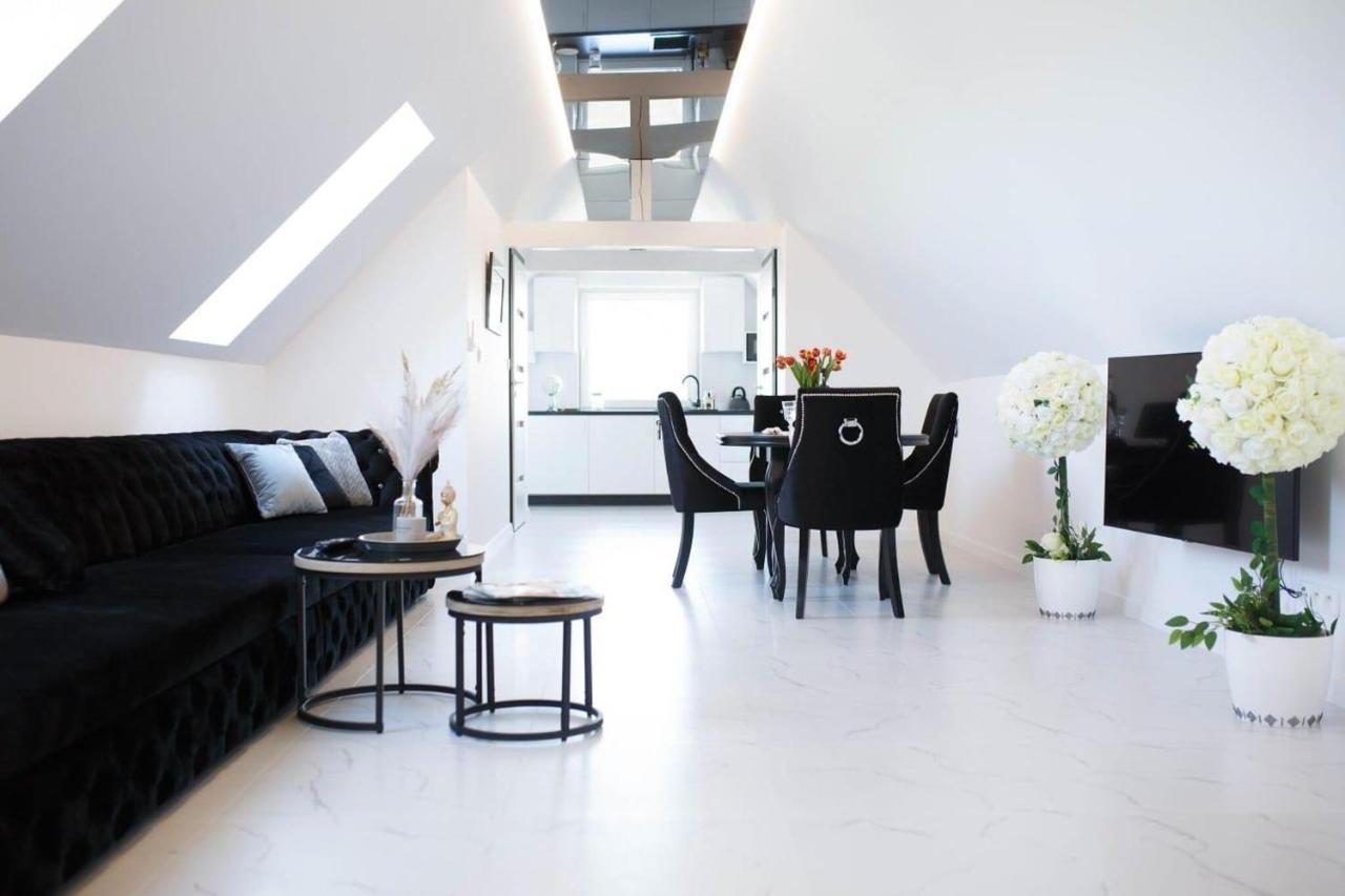 Apartamenty Scarlet ดาร์โวโว ภายนอก รูปภาพ