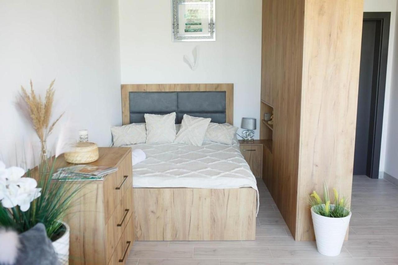 Apartamenty Scarlet ดาร์โวโว ภายนอก รูปภาพ